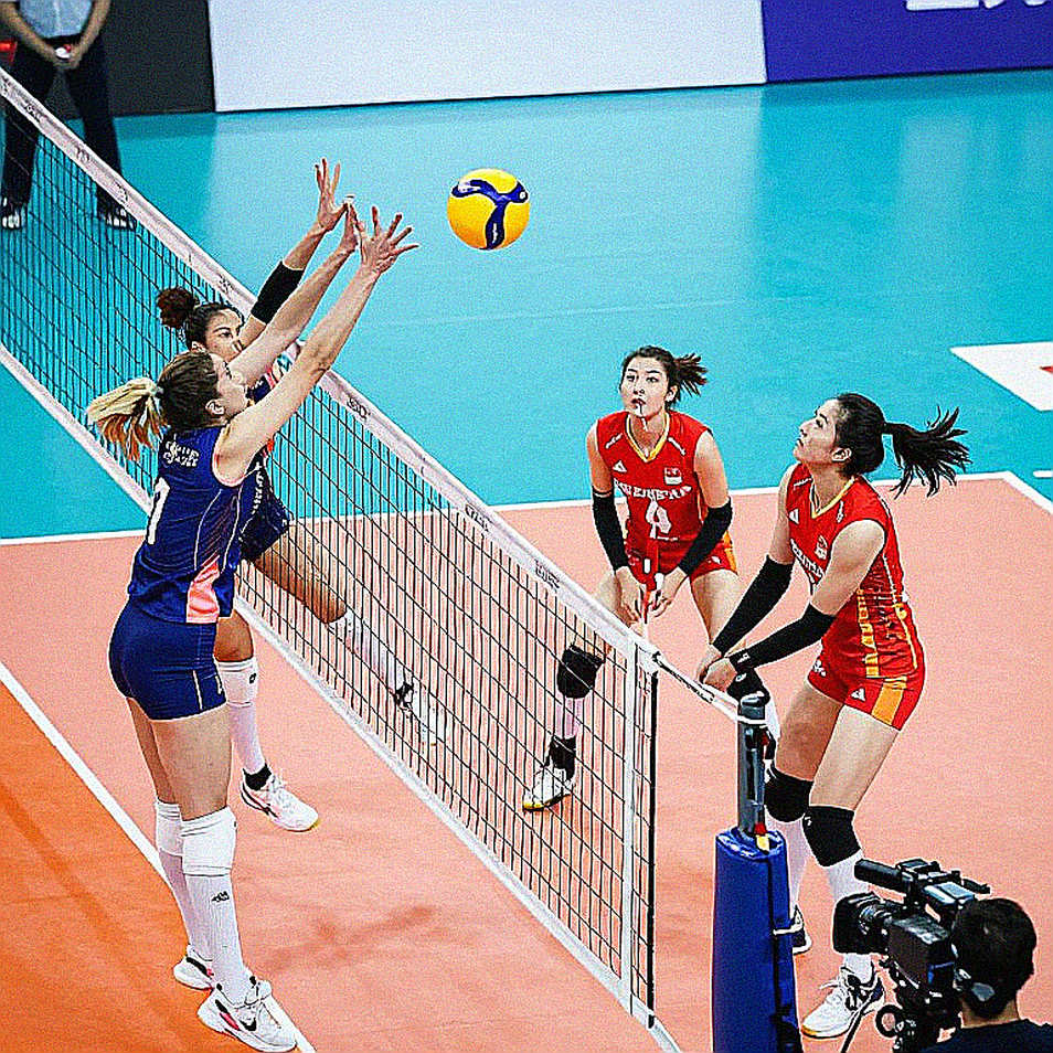 Arizona State quật ngã Stanford 3-0: Ba mũi tấn công thắng một ngôi sao Arizona State quật ngã Stanford 3-0: Ba mũi tấn công thắng một ngôi sao