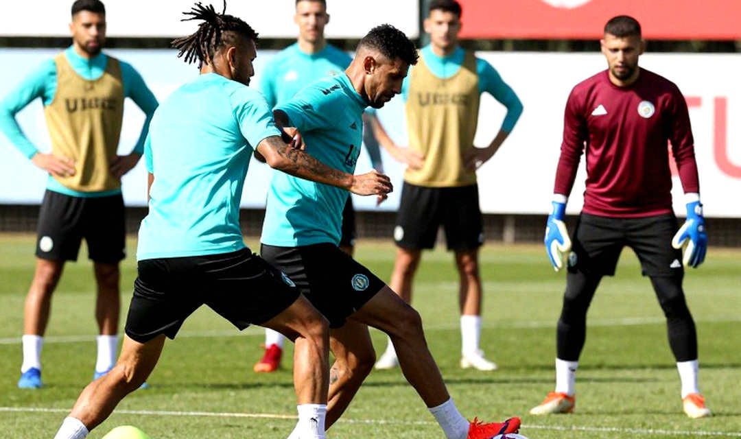 The Hadj Moussa Transfer Saga: A Power Struggle Between Sporting Director and Player Camp The Hadj Moussa Transfer Saga: A Power Struggle Between Sporting Director and Player Camp