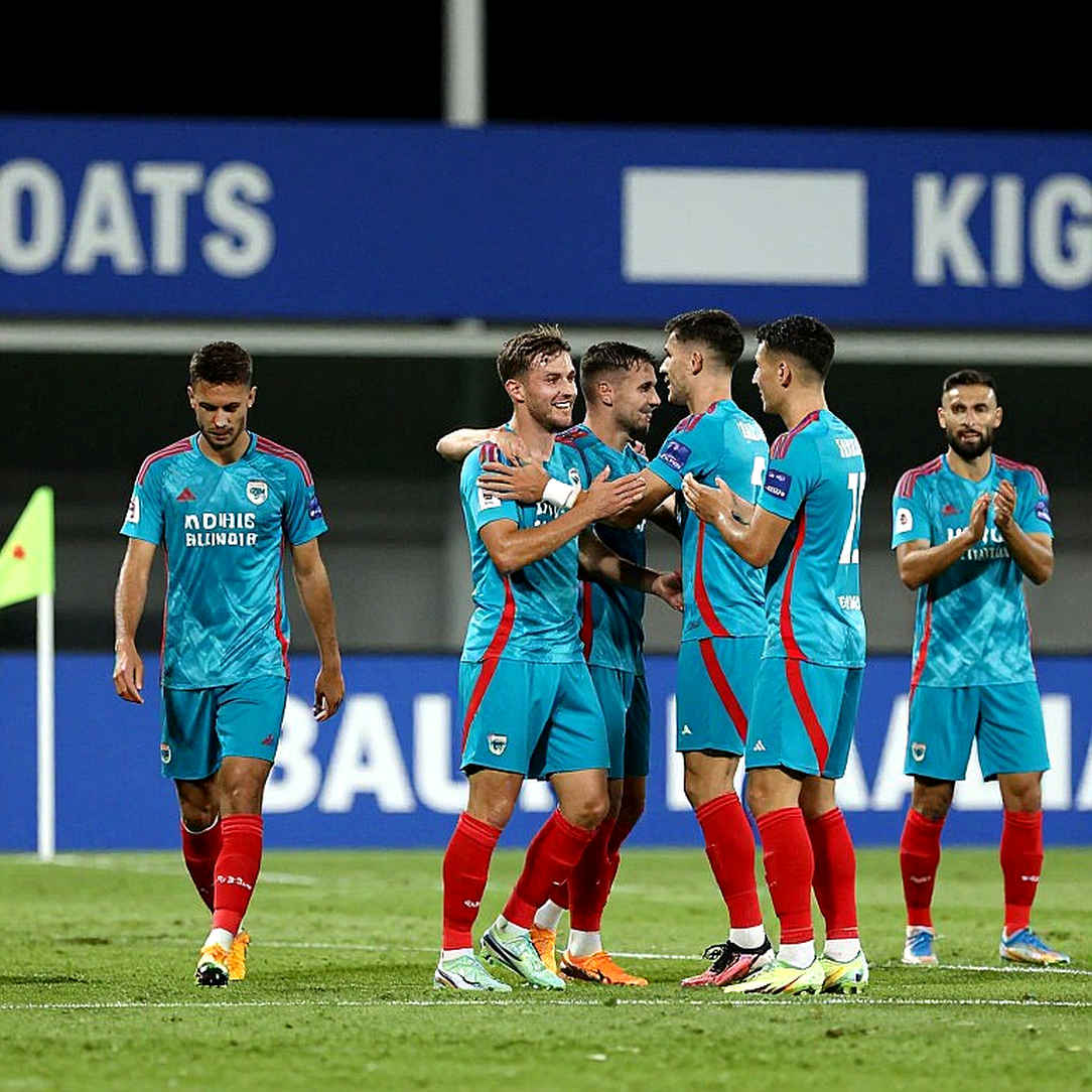 Trabzonspor Before the Galatasaray Derby: A Five-Match Record, One 34-Year-Old, and a Crack That Cannot Be Welded Trabzonspor Before the Galatasaray Derby: A Five-Match Record, One 34-Year-Old, and a Crack That Cannot Be Welded