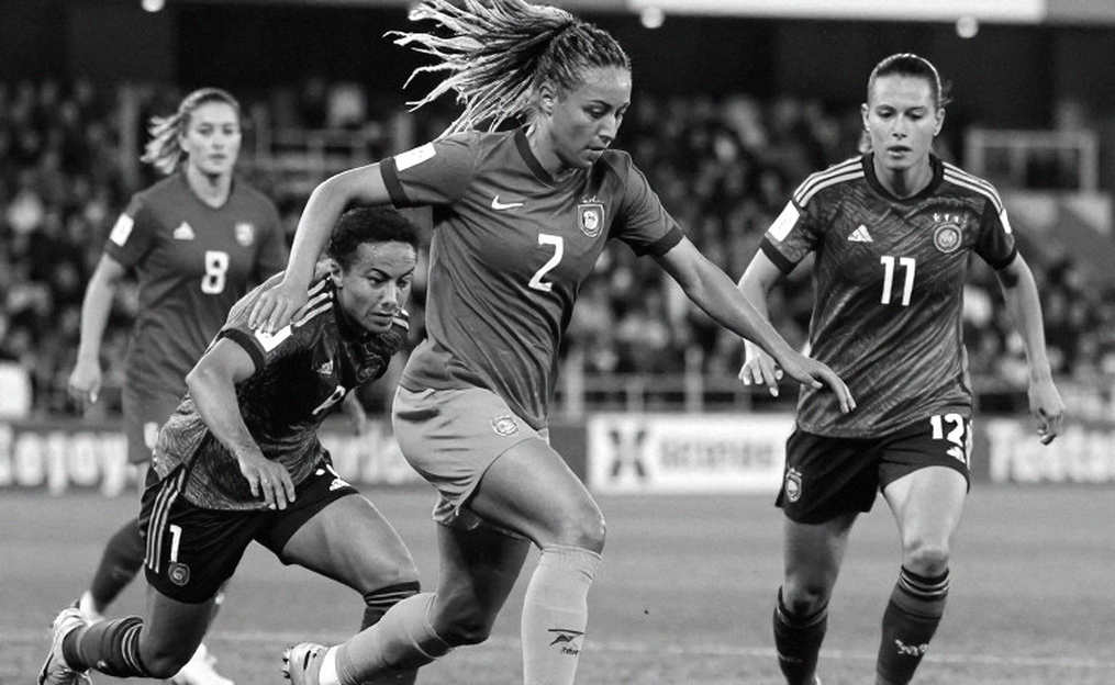 Football Tactical Analysis: Unable to Assess Due to Insufficient Specific Data Football Tactical Analysis: Unable to Assess Due to Insufficient Specific Data