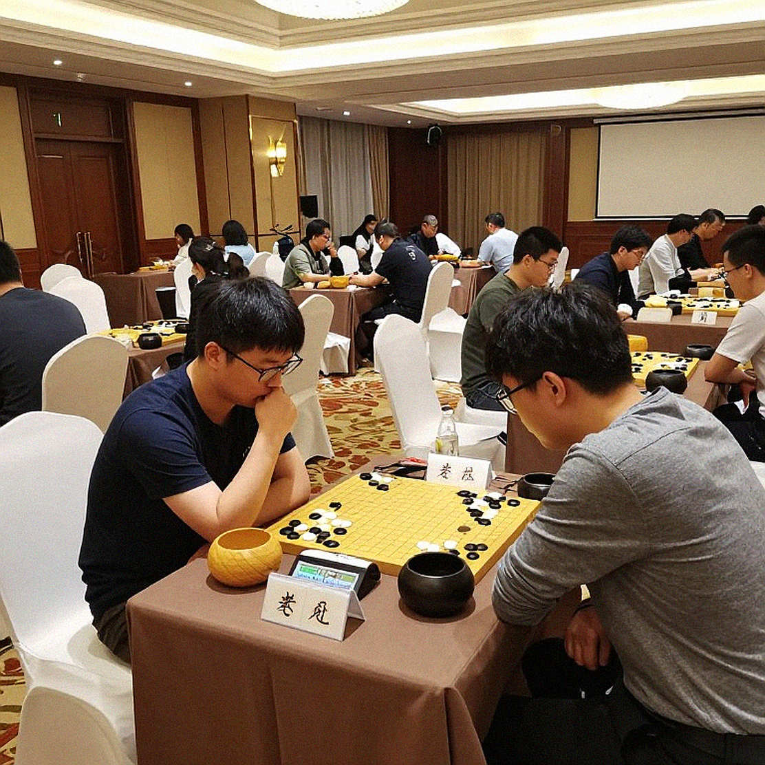 Giải cờ vua Tech Mahindra Global Chess League mùa thứ 4: Magnus Carlsen trở lại bảo vệ danh hiệu với giải thưởng 1 triệu USD và lịch thi đấu nén ép ngay trước Olympiad Giải cờ vua Tech Mahindra Global Chess League mùa thứ 4: Magnus Carlsen trở lại bảo vệ danh hiệu với giải thưởng 1 triệu USD và lịch thi đấu nén ép ngay trước Olympiad