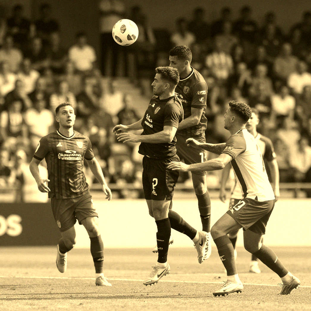 İstanbulspor thắng Manisa FK: Một pha bóng bên cánh phải và điều bảng tỷ số không kể İstanbulspor thắng Manisa FK: Một pha bóng bên cánh phải và điều bảng tỷ số không kể
