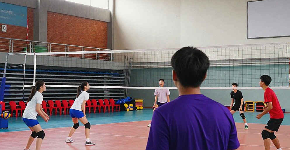 Lời thề cắt tóc của Hoàng Luân: khi bình luận viên tự viết kịch bản cho Chung Kết Thế Giới Lời thề cắt tóc của Hoàng Luân: khi bình luận viên tự viết kịch bản cho Chung Kết Thế Giới