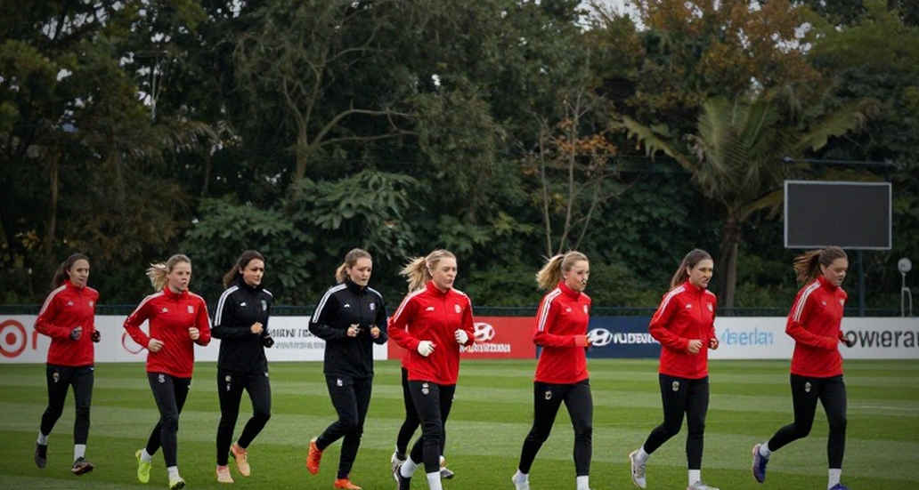 Ronaldo tuổi 41 trong danh sách Bồ Đào Nha: Bài toán phân bổ phút và cột mốc 1.000 bàn