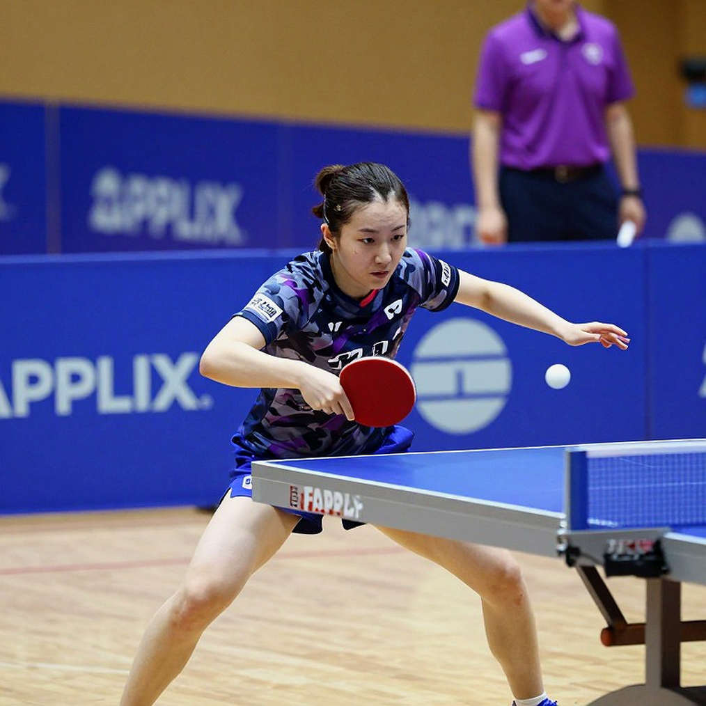 Kỳ chuyển nhượng giữa mùa V.League: Đọc tiền, đọc hợp đồng, đọc những lỗ hổng không ai nhìn thấy