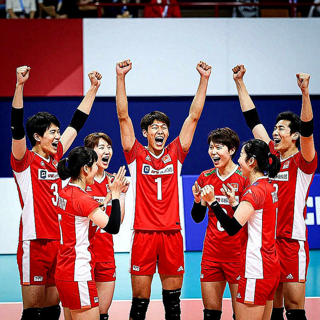 Nhật Bản và Iran bất bại sau vòng bảng giải bóng chuyền vô địch nam châu Á 2026, Đài Bắc Trung Hoa có chiến thắng đầu tay Nhật Bản và Iran bất bại sau vòng bảng giải bóng chuyền vô địch nam châu Á 2026, Đài Bắc Trung Hoa có chiến thắng đầu tay