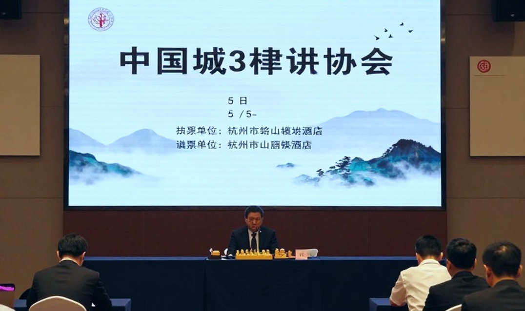 Nước 5.e5! trong Italian Game Hiện đại: Sarana, Sveshnikov và cái bẫy mang tên “dễ học” Nước 5.e5! trong Italian Game Hiện đại: Sarana, Sveshnikov và cái bẫy mang tên “dễ học”