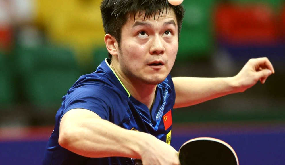 Nguyễn Xuân Son rách gân kheo 4-6 tuần: bài toán tiền đạo của tuyển Việt Nam và cuộc chuyển giao quyền kiểm soát ở Nam Định