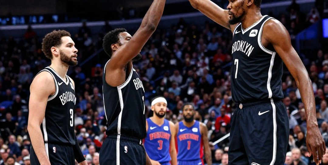 Kyrie Irving trở lại sau 586 ngày: 22 phút ở Macao và giới hạn của một bảng số liệu